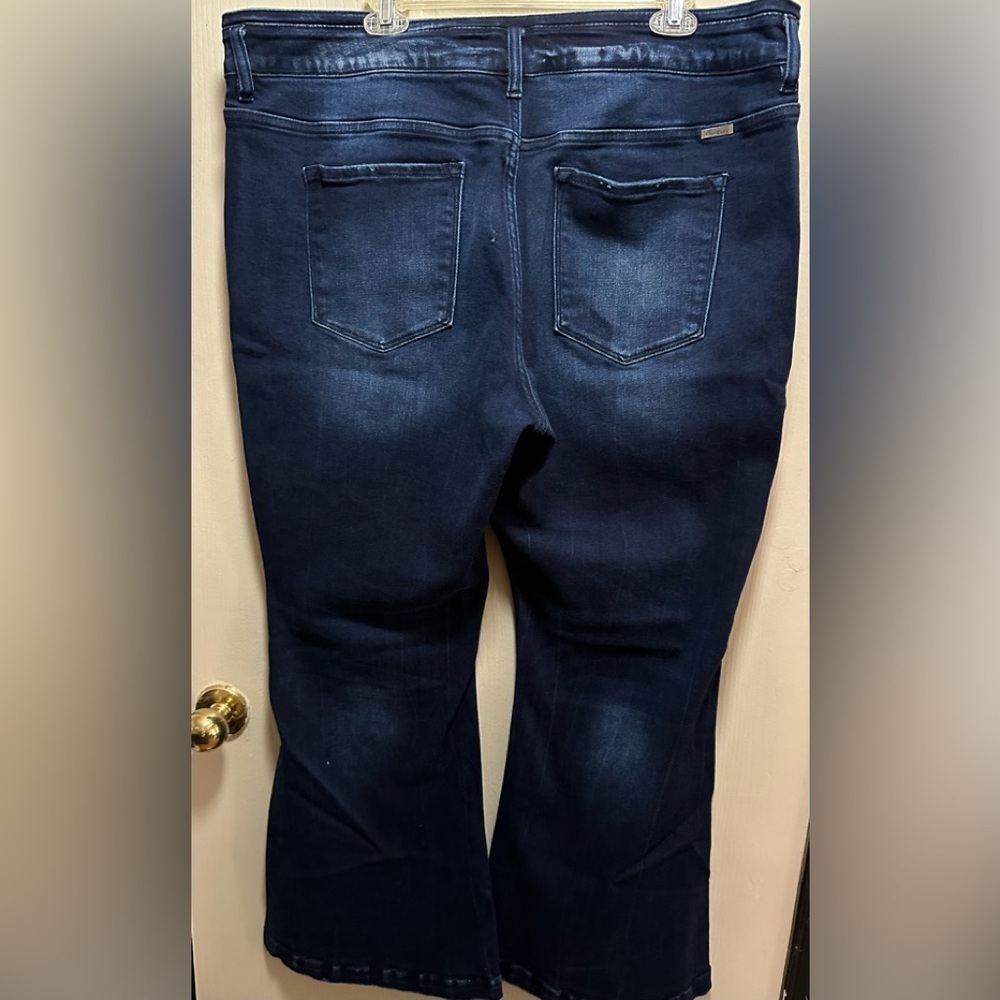 Kancan Exclusively for Maurices High-Waisted Flare Bootcut Jeans Dark Wash+size - Picture 2 of 16